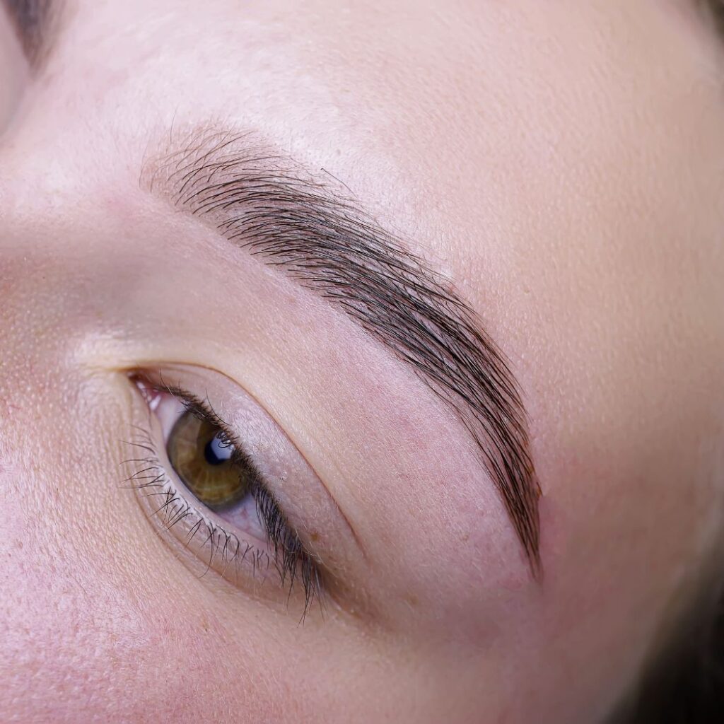 Wimpern & Augenbrauen
